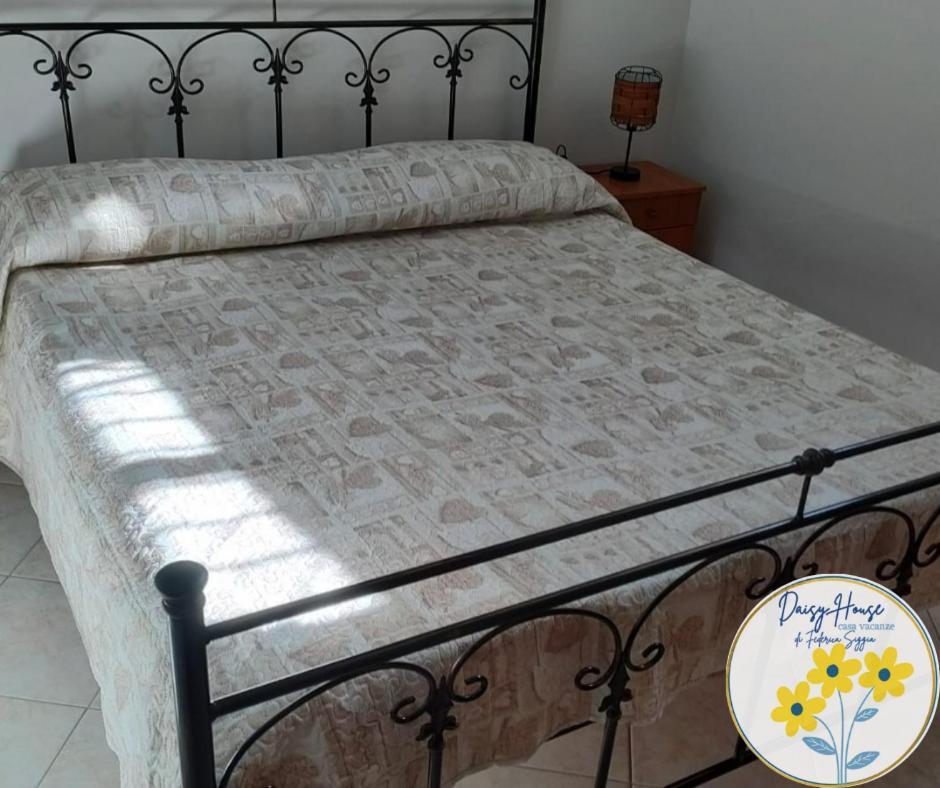 Daisy House Siculiana
